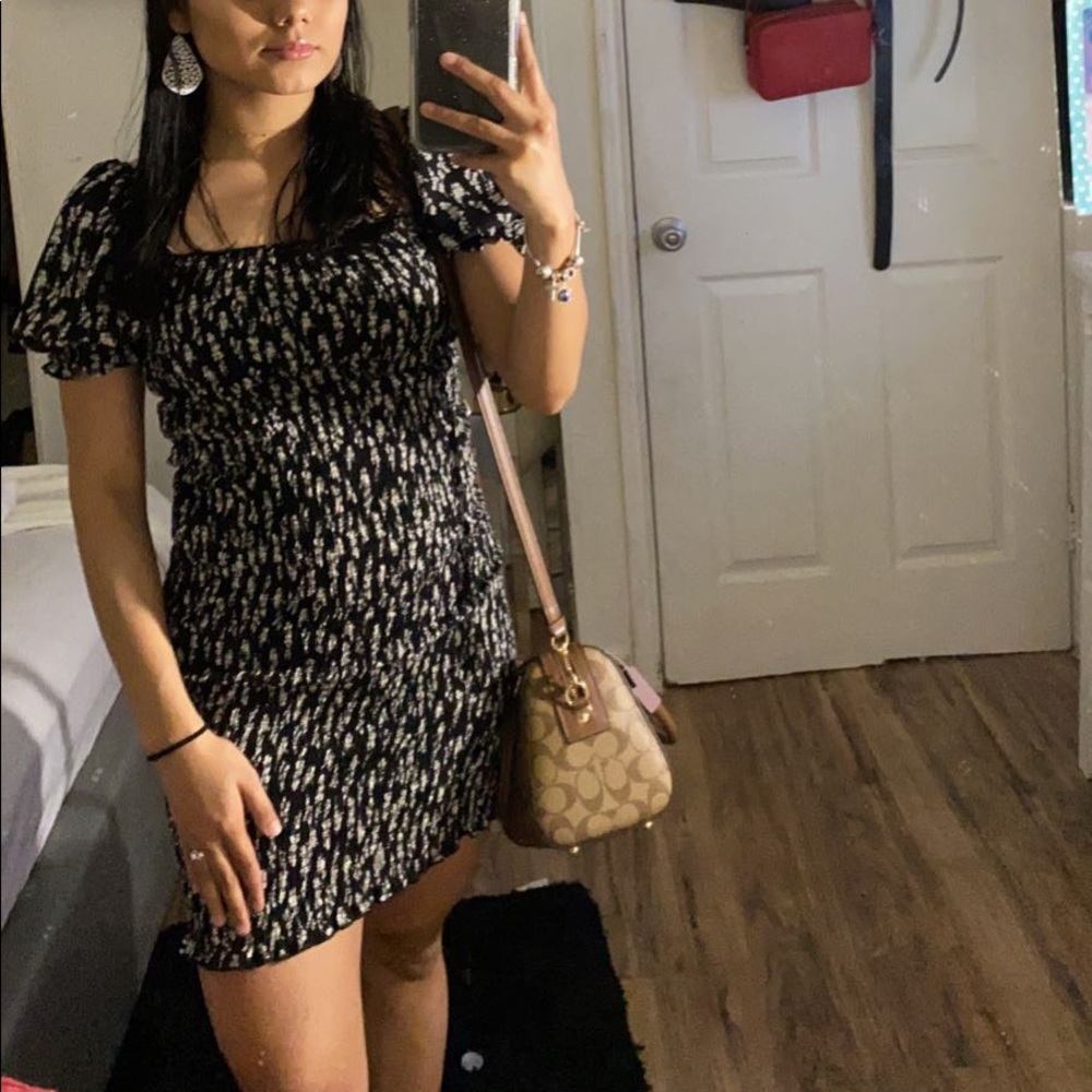 Cute floral print dress